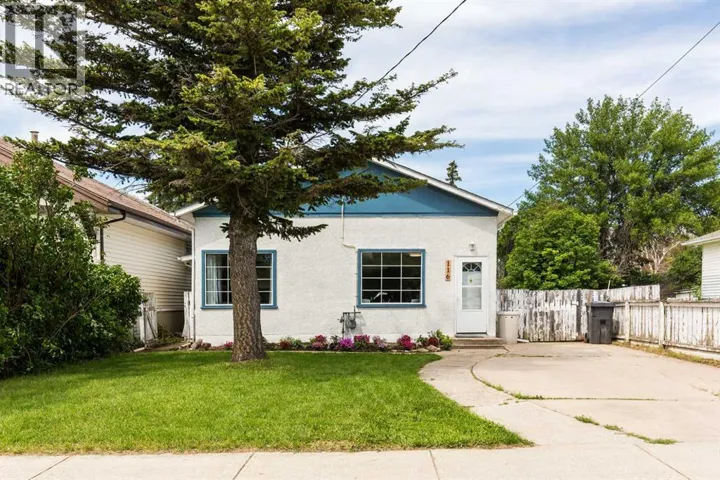 116 1 Street SW, Magrath, Alberta T0K1J0