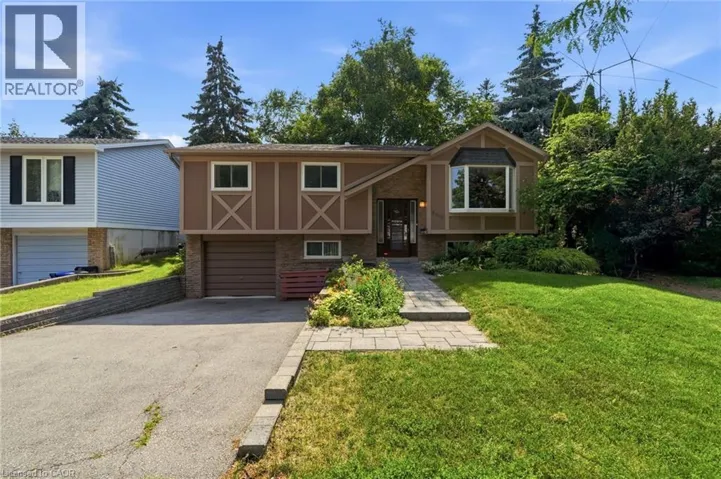 2410 CAVENDISH Drive, Burlington, Ontario L7P3B9