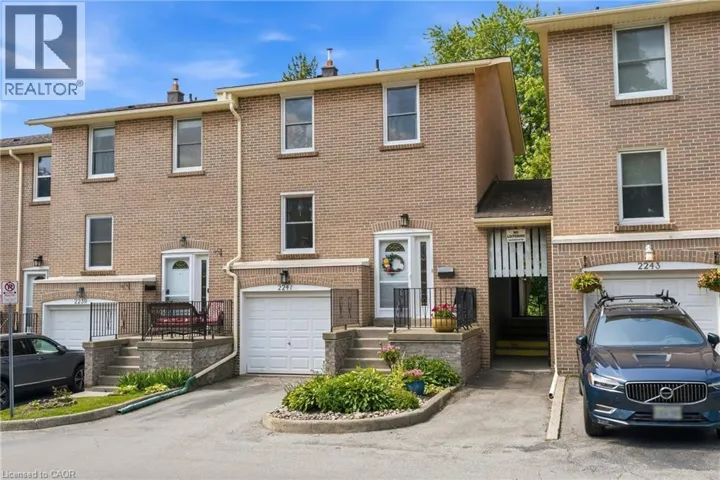 2241 MOUNTAIN GROVE Avenue Unit# 90, Burlington, Ontario L7P2H8