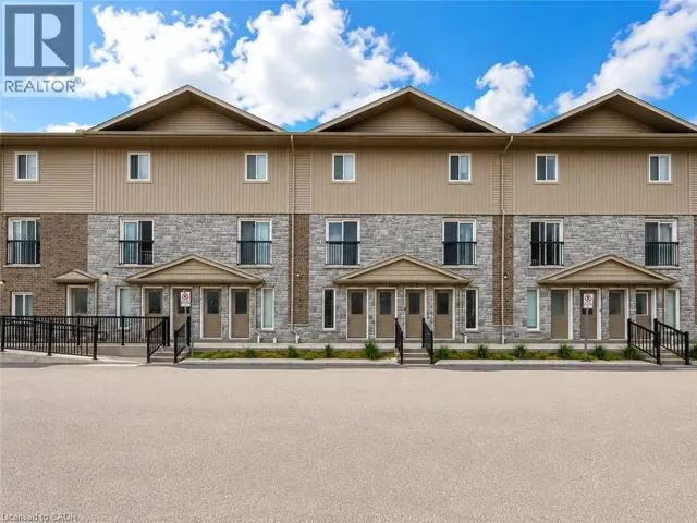 122 E COURTLAND Avenue E Unit# 7, Kitchener, Ontario N2G0B8