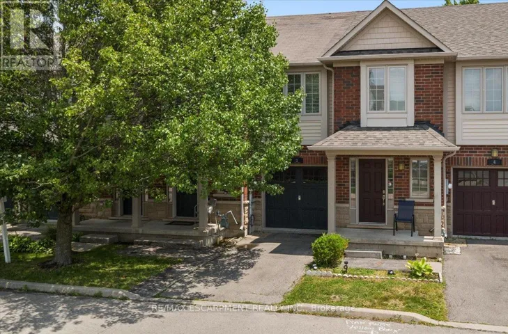 3 - 222 FALL FAIR WAY, Hamilton (Binbrook), Ontario L0R1C0