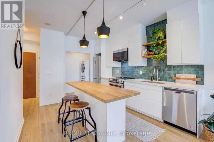 1111 - 80 MILL STREET, Toronto (Waterfront Communities), Ontario M5A4T3