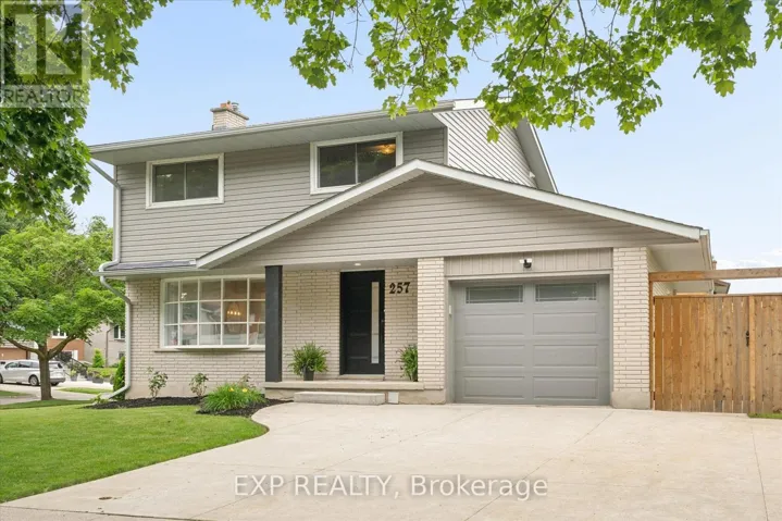 257 LAURENTIAN DRIVE, Kitchener, Ontario N2E2G5