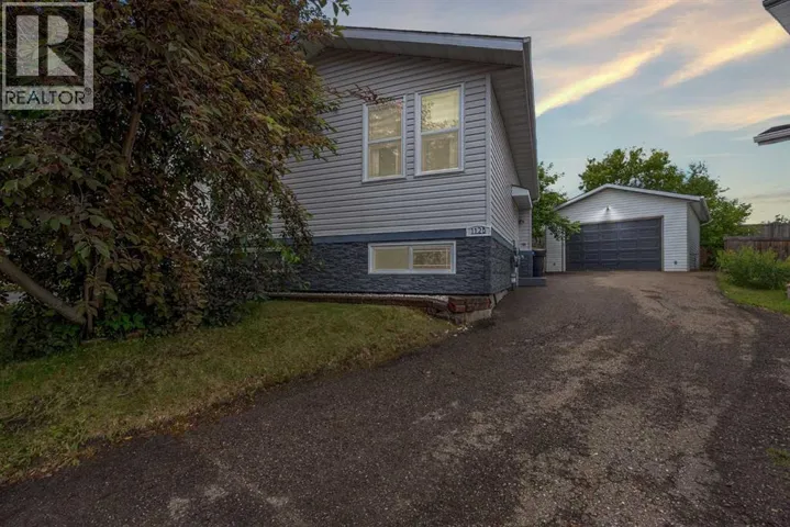 112B Siesta Gardens, Fort McMurray, Alberta T9H2Z2