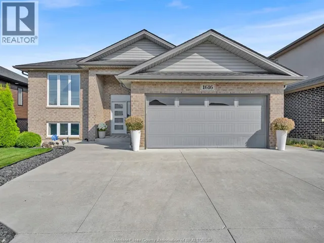 1616 HARRISON, LaSalle, Ontario N9H0L7