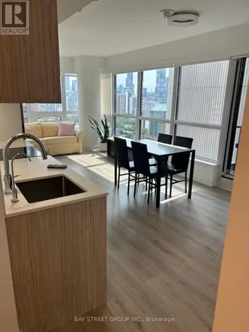 1802 - 395 BLOOR STREET E, Toronto (North St. James Town), Ontario M4W1H7