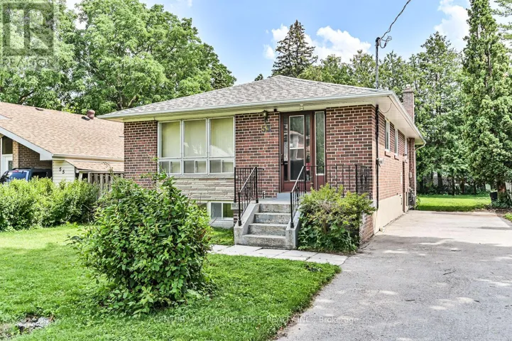 53 DANZIG STREET, Toronto (West Hill), Ontario M1E2L3