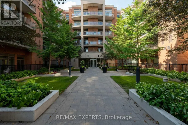 301 - 281 WOODBRIDGE AVENUE, Vaughan (West Woodbridge), Ontario L4L0C6