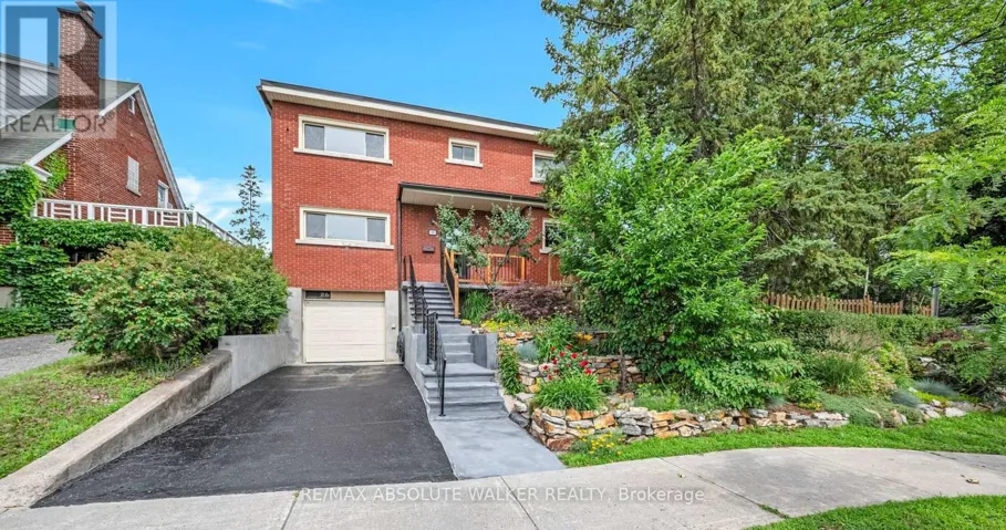26 RIVERDALE AVENUE, Ottawa, Ontario K1S1R2