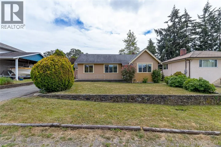 1263 Garkil Rd, Saanich, British Columbia V8P2L2
