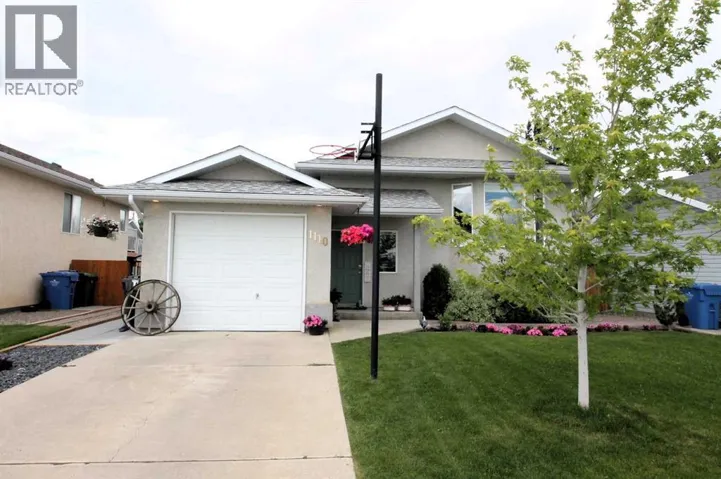 1110 25 Avenue, Coaldale, Alberta T1M1N4