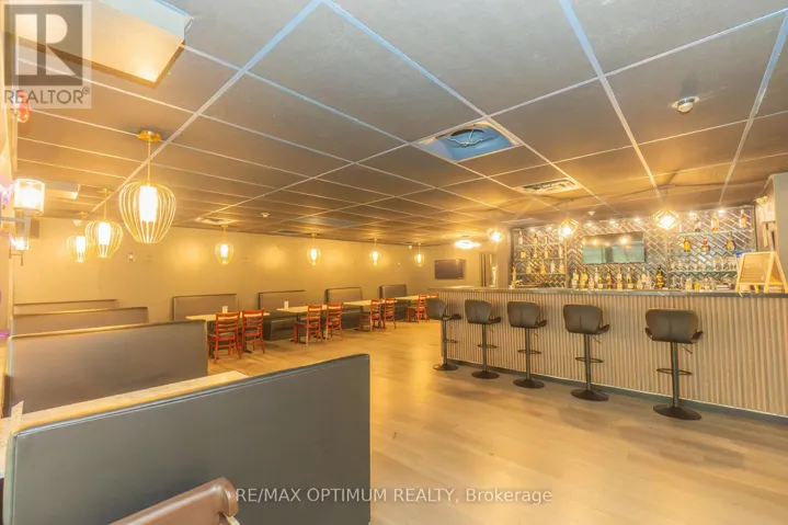 693 CORONATION BOULEVARD, Cambridge, Ontario N1R3G5