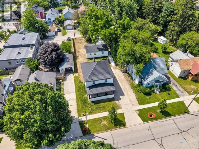 58 MARLBOROUGH STREET East, Leamington, Ontario N8H1W7