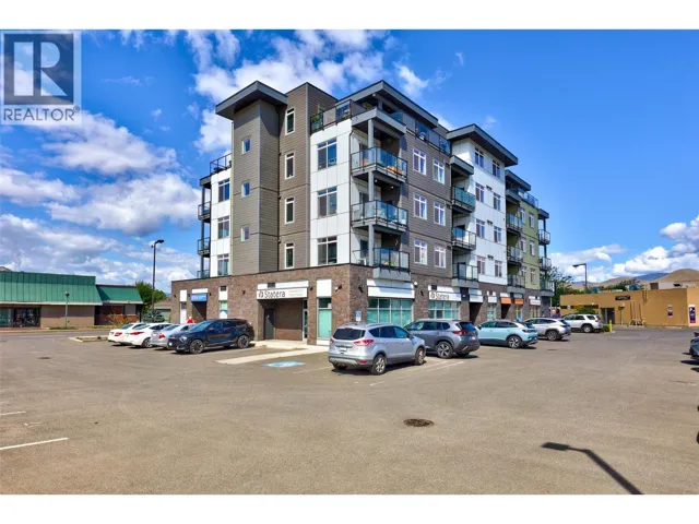 766 TRANQUILLE Road Unit# 302, Kamloops, British Columbia V2B3J2