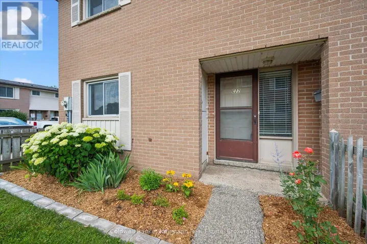 C-22 - 427 VICTORIA ROAD N, Guelph (Victoria North), Ontario N1E5J0
