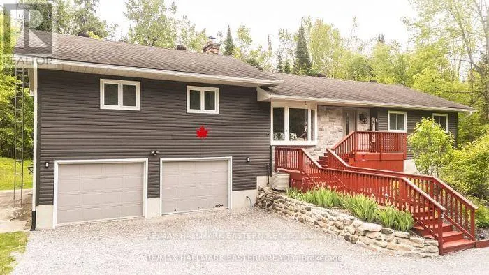 7 JUNIPER ISLE ROAD, Kawartha Lakes (Coboconk), Ontario K0M1N0
