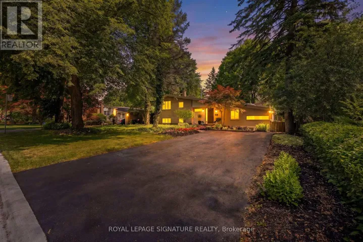 29 FARMCOTE ROAD, Toronto (Banbury-Don Mills), Ontario M3B2Z6