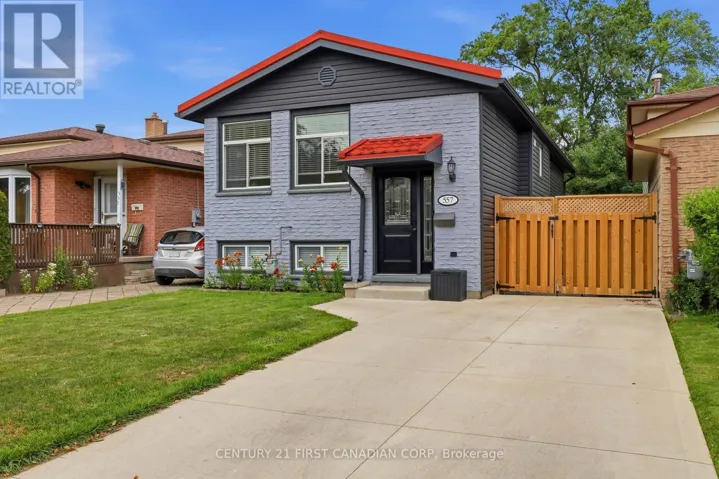 557 FERNDALE COURT, London South (South Q), Ontario N6C5C2