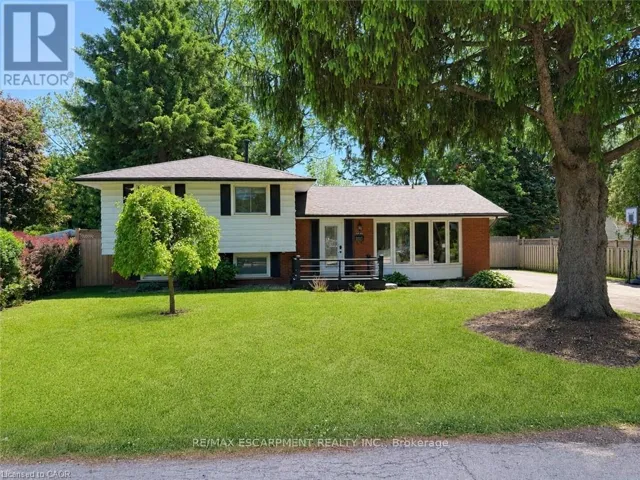 160 COUNCIL CRESCENT, Hamilton (Ancaster), Ontario L9G1V1