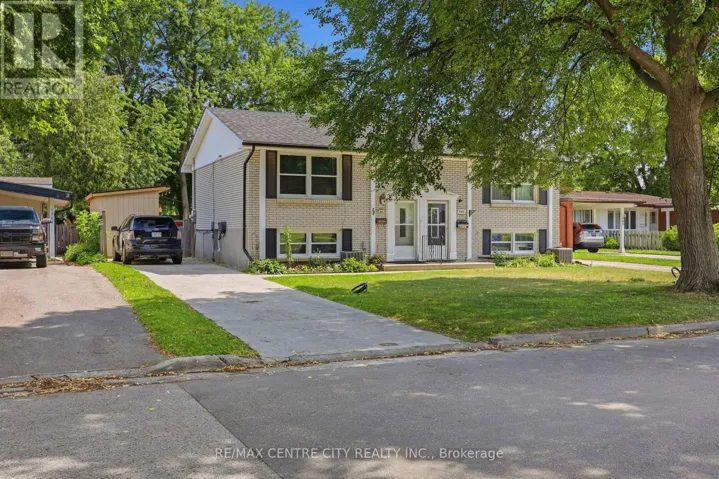 1564 NAIRN AVENUE, London East (East D), Ontario N5V2P2