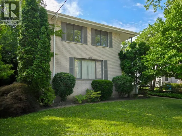 454 King west STREET, Chatham, Ontario N7M1G5
