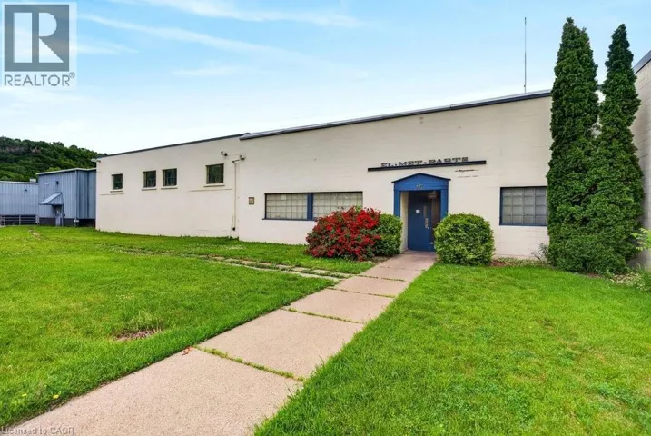 47 HEAD Street, Hamilton, Ontario L9H3H6