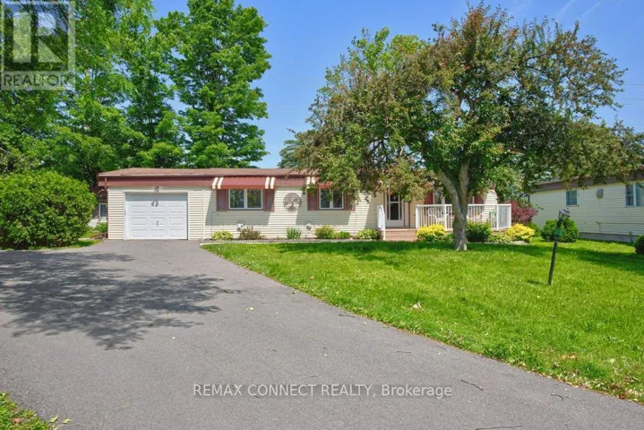 8 CIRCLE DRIVE, Kawartha Lakes (Fenelon), Ontario K9V0H7