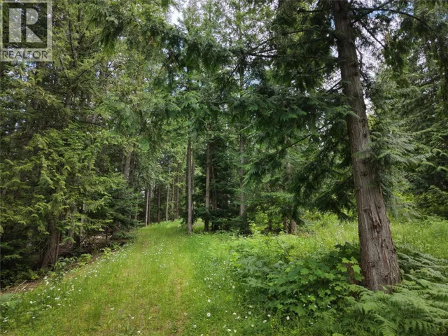 Lot 2 Bedford Road, Nelson, British Columbia V1L6X7