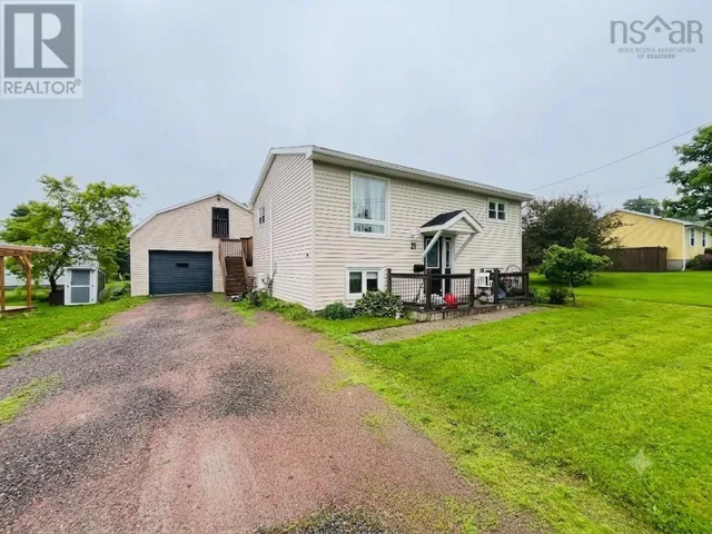 21 Snowden Avenue, Amherst, Nova Scotia B4H2N1