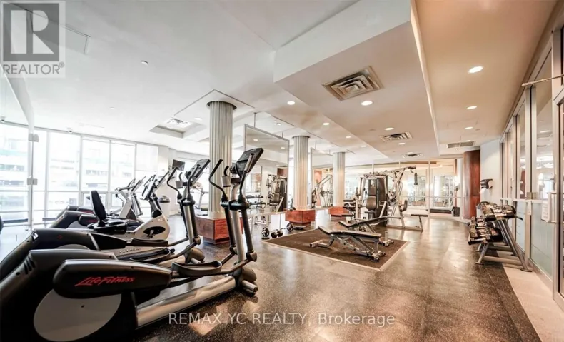 1704 - 763 BAY STREET, Toronto (Bay Street Corridor), Ontario M5G2R3
