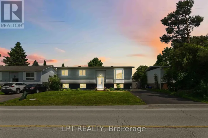 34 FRINGEWOOD DRIVE, Ottawa, Ontario K2S1V1