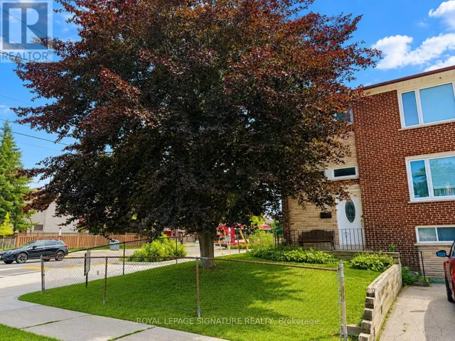 67 STILECROFT DRIVE, Toronto (York University Heights), Ontario M3J1A8