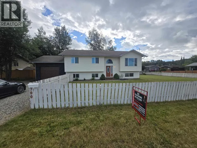 700 NADEAU STREET, Quesnel, British Columbia V2J4P6