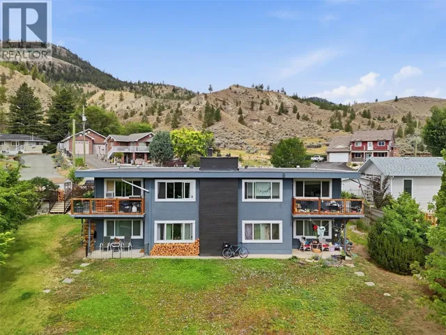 2623 PARKVIEW Drive, Kamloops, British Columbia V2B7J5