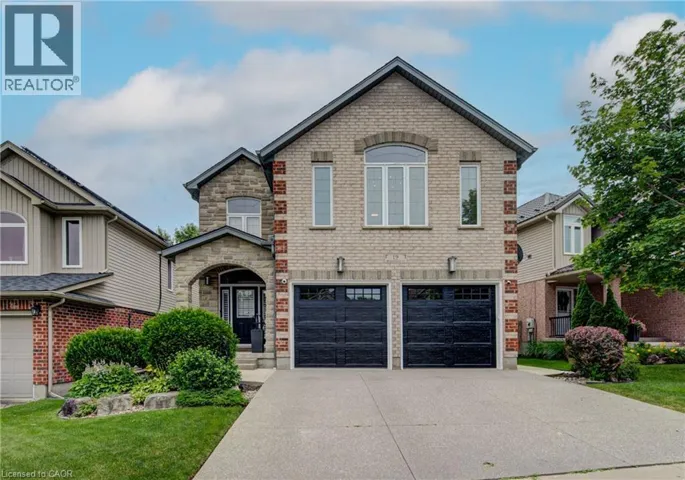 19 BRIDLERIDGE Street, Kitchener, Ontario N2P2T9