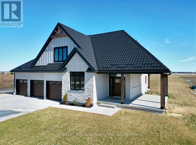 73590 IRENE CRESCENT, Bluewater (Hay), Ontario N0M2T0
