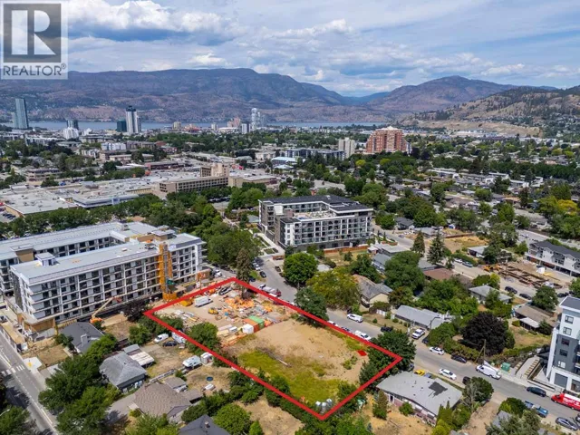 1299-1329 Pridham Avenue, Kelowna, British Columbia V1Y6B3