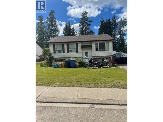 159 Gwillim Crescent, Tumbler Ridge, British Columbia V0C2W0