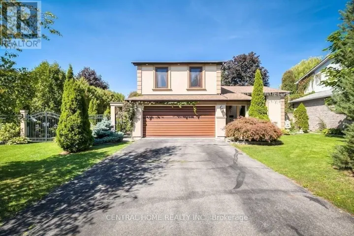 18 MAYVERN CRESCENT, Richmond Hill (North Richvale), Ontario L4C5J4