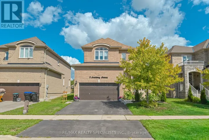 9 ACADEMY AVENUE, Wasaga Beach, Ontario L9Z1J4