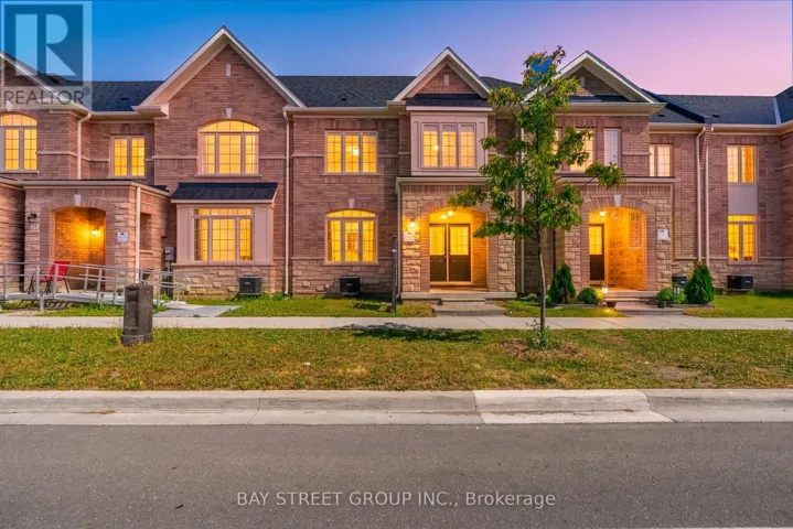 221 CLOCKWORK DRIVE, Brampton (Northwest Brampton), Ontario L7A5C7