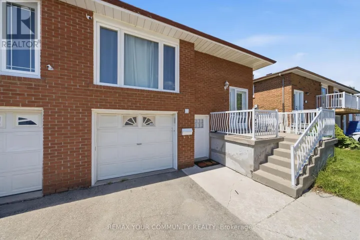 UPPER - 36 ROSEVILLE DRIVE, Brampton (Brampton South), Ontario L6Y2G8