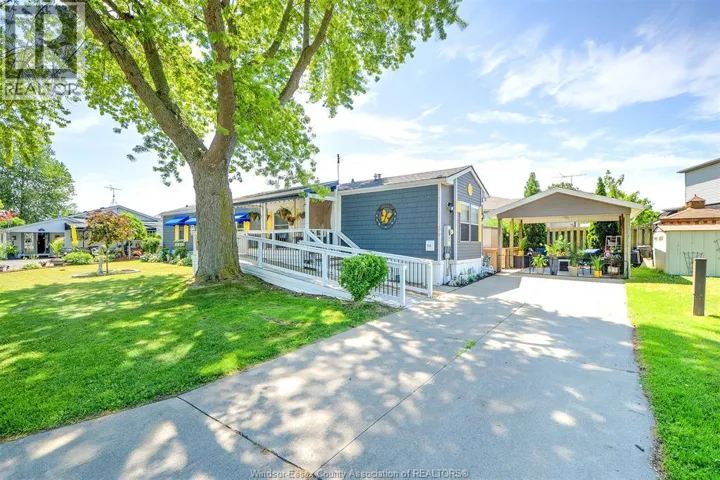 54 MALDEN HILL, Amherstburg, Ontario N9V3E1