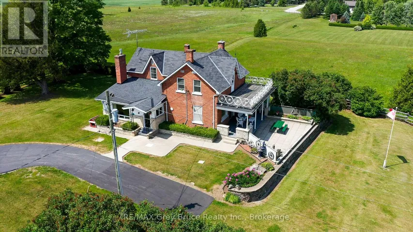 319144 GREY ROAD 1, Georgian Bluffs, Ontario N4K0G2