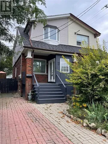 88 KENT ROAD, Toronto (Greenwood-Coxwell), Ontario M4L2X6