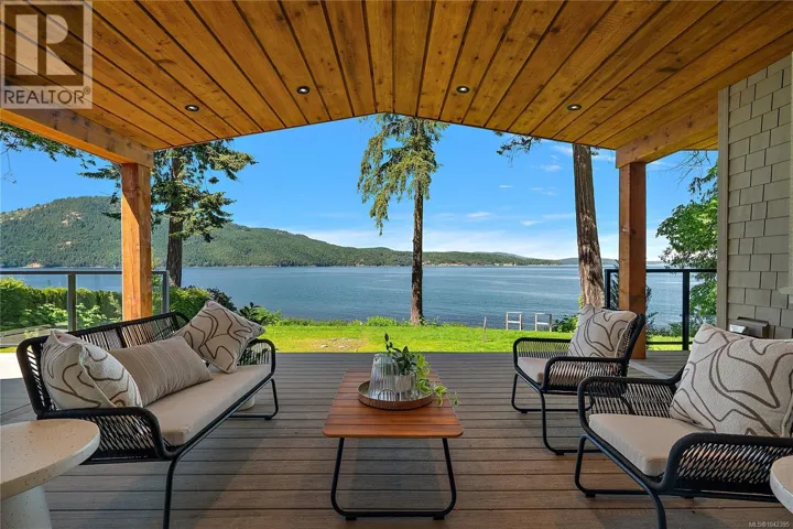 11665 Jupata Way, North Saanich, British Columbia V8L5K1
