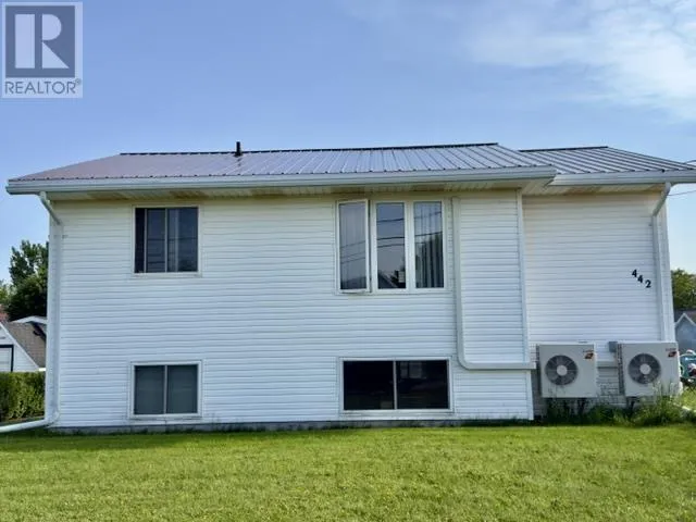 442 Maddix Crescent, Summerside, Prince Edward Island C1N6T3