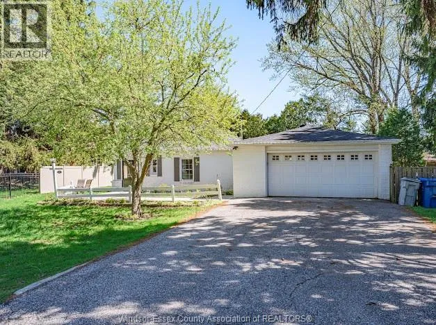 312 CORONADO DRIVE, Tecumseh, Ontario N8N2E4