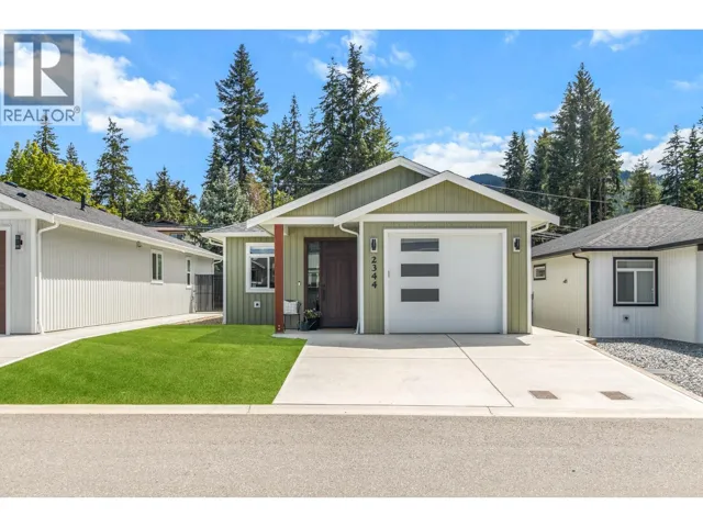 2344 6 Avenue SE, Salmon Arm, British Columbia V1E0H1