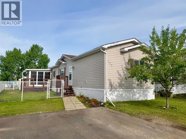 10615 88 Street, Grande Prairie, Alberta T8X1P5